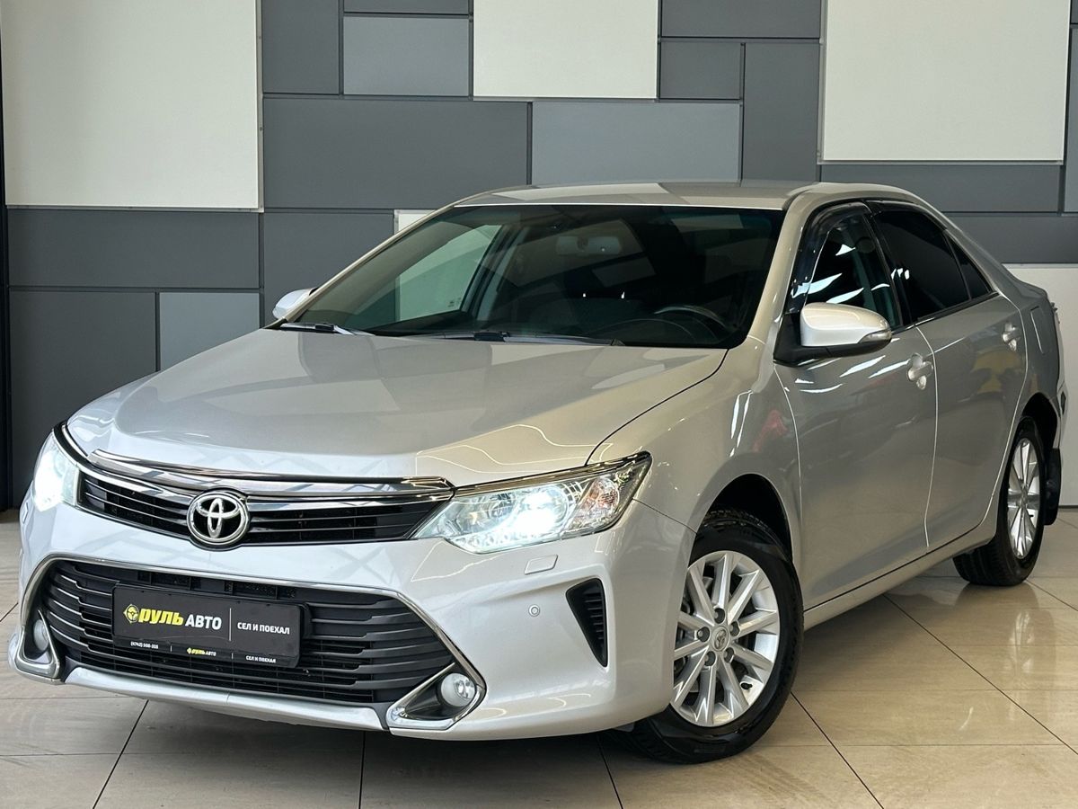 Toyota Camry 2016