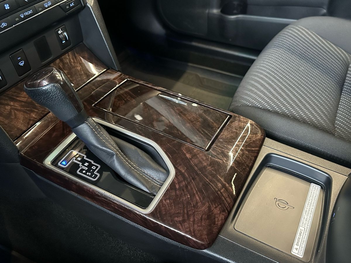 Toyota Camry 2016